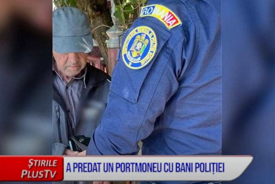 A PREDAT UN PORTMONEU CU BANI POLIȚIEI