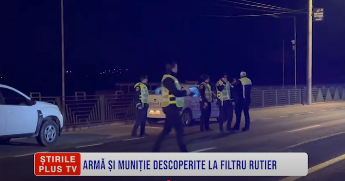 ARMĂ ȘI MUNIȚIE DESCOPERITE LA FILTRU RUTIER