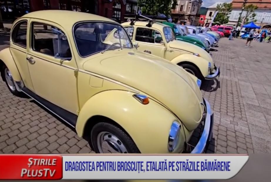 DRAGOSTEA PENTRU BROSCUȚE, ETALATĂ PE STRĂZILE BĂIMĂRENE