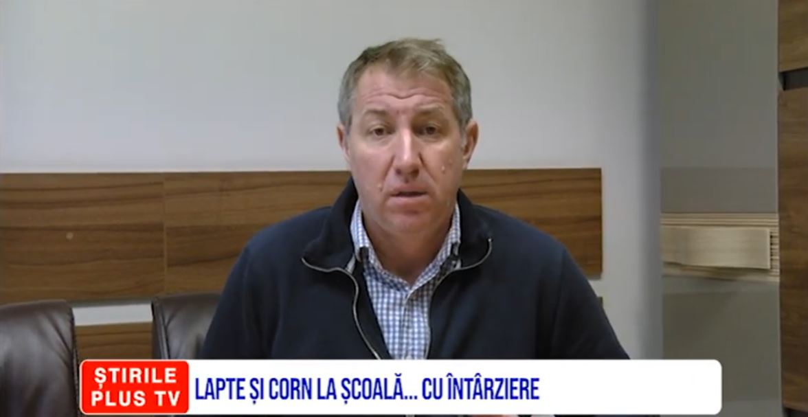 LAPTE ȘI CORN LA ȘCOALĂ… CU INTÂRZIERE