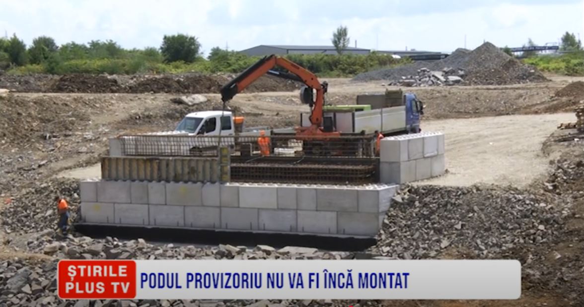 PODUL PROVIZORIU NU VA FI ÎNCĂ MONTAT
