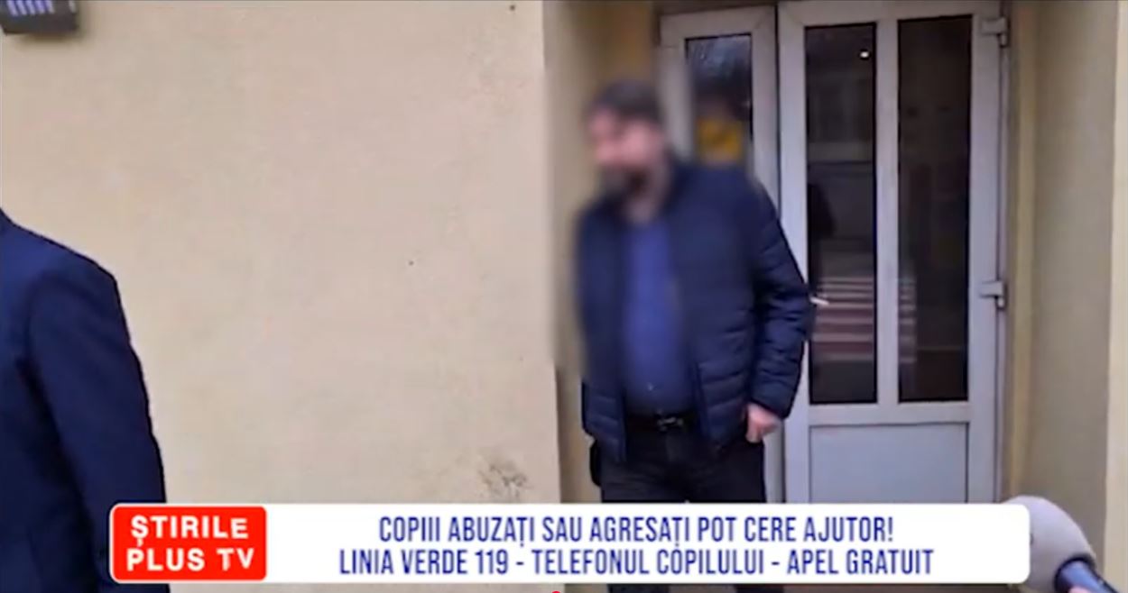 PROFESORUL DE ISTORIE,  SUSPENDAT PENTRU ABUZ
