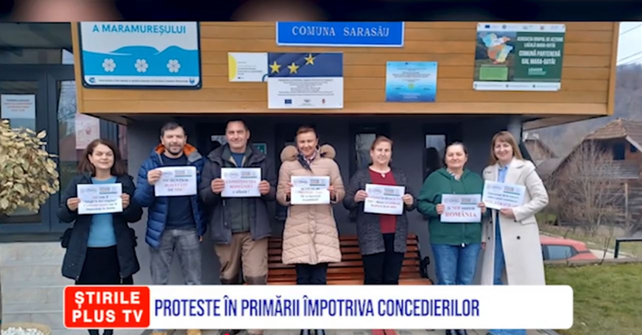 PROTESTE ÎN PRIMĂRII ÎMPOTRIVA CONCEDIERILOR