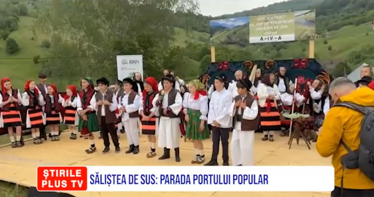 SĂLIȘTEA DE SUS: PARADA PORTULUI POPULAR