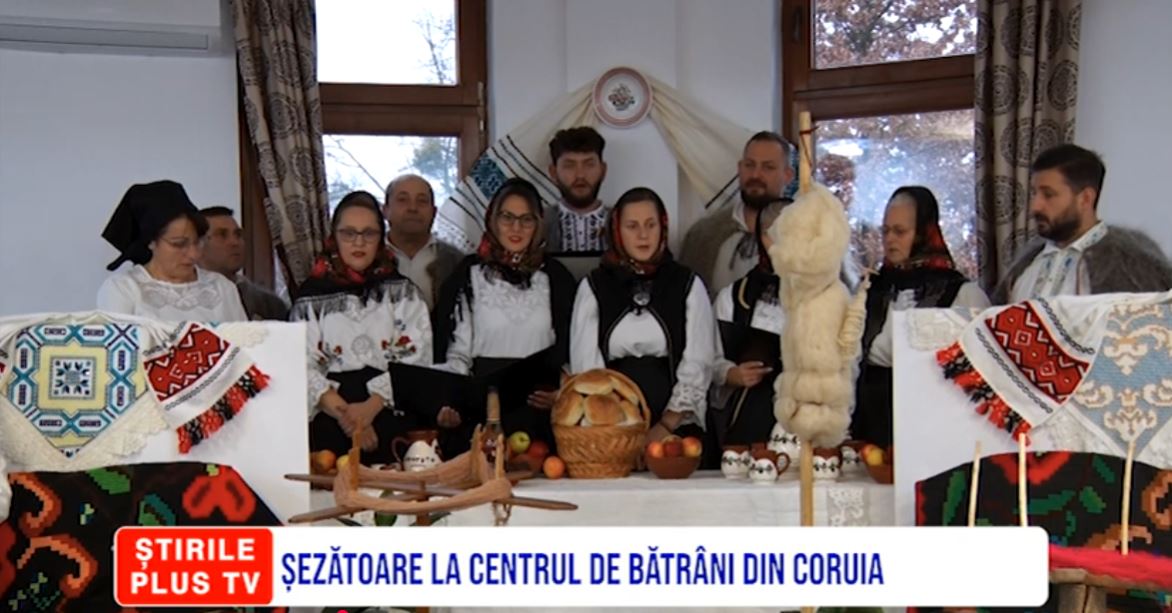 ȘEZĂTOARE LA CENTRUL DE BĂTRÂNI DIN CORUIA