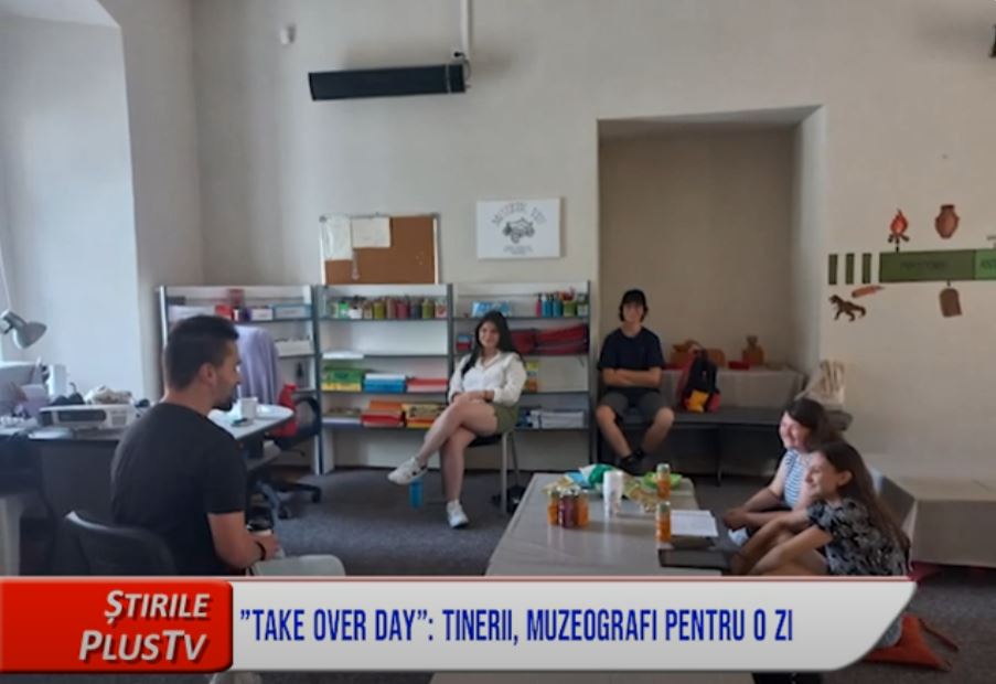 ”TAKE OVER DAY”: TINERII, MUZEOGRAFI PENTRU O ZI