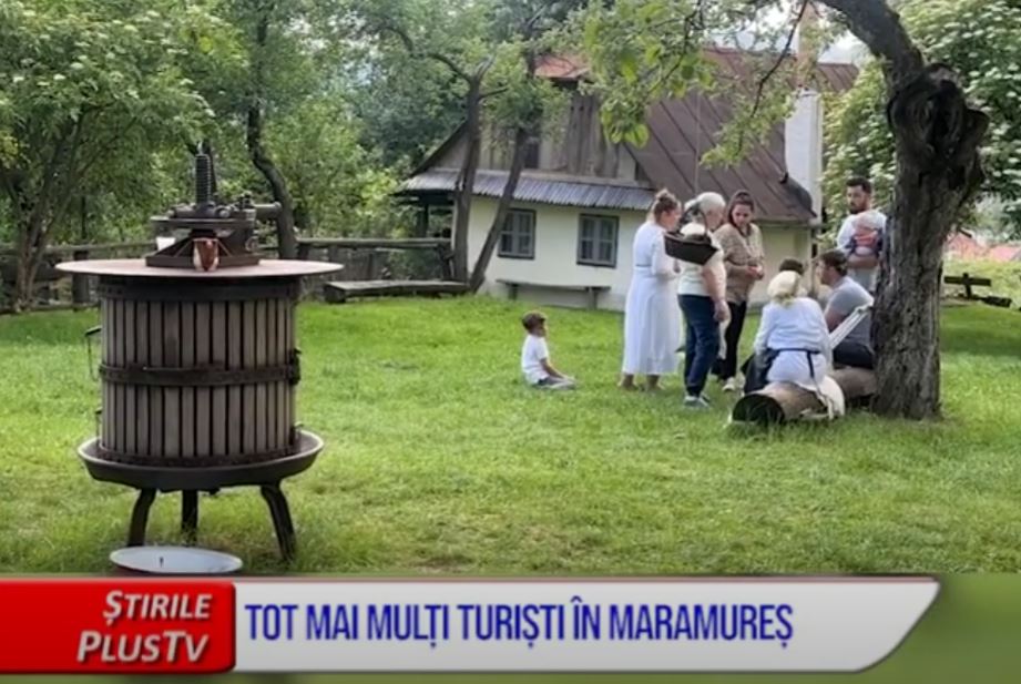 TOT MAI MULȚI TURIȘTI ÎN MARAMUREȘ