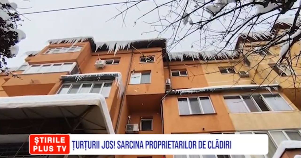 ȚURȚURII JOS! SARCINA PROPRIETARILOR DE CLĂDIRI