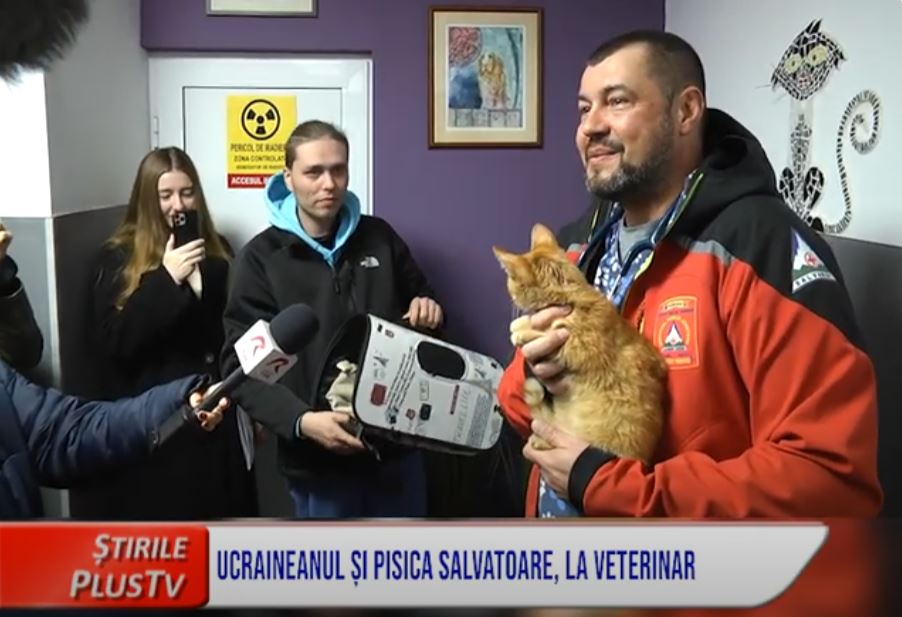 UCRAINEANUL ȘI PISICA SALVATOARE, LA VETERINAR